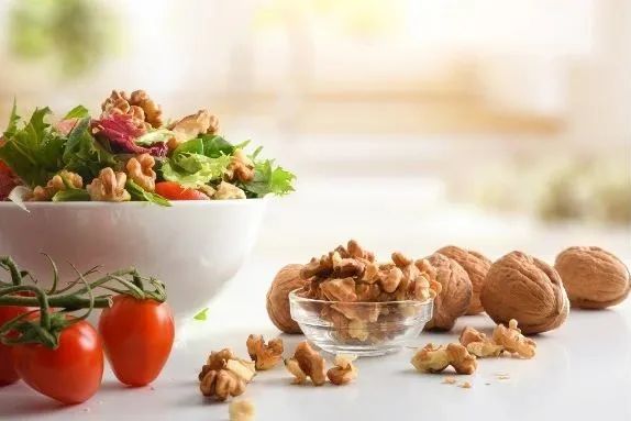 創新與堅守：大健康食品行業如何穿越周期迷霧，穩健發展